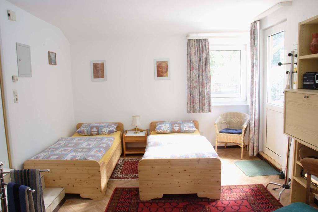 Pension Waldheim フライブルク 部屋 写真