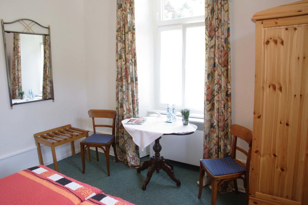 Pension Waldheim フライブルク 部屋 写真